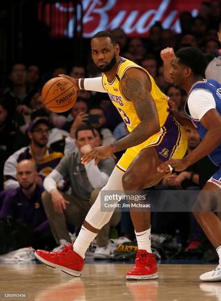 LeBron-James-Nike-LeBron-6-Big-Apple-Vibes-PE-Jan-22-2020