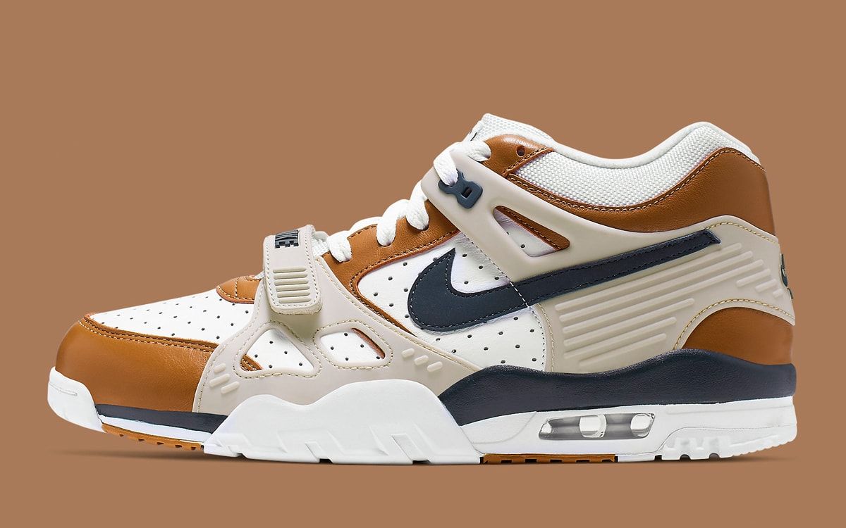 Nike air trainer sc clearance medicine ball