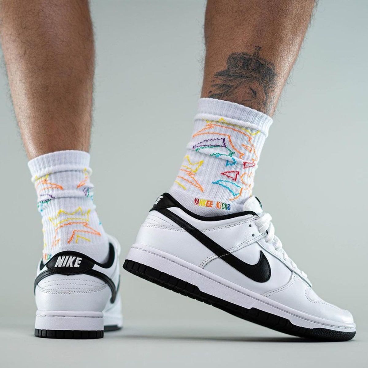 Nike dunk white. Nike Dunk Black White. Dunk Low Black White. Коробка Dunk White Black.