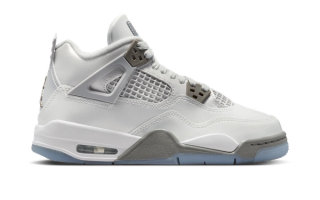 Big Kids' Air Jordan 4 retro in a "Photon Dust/Flat Pewter/White/Blue Chill" color scheme.