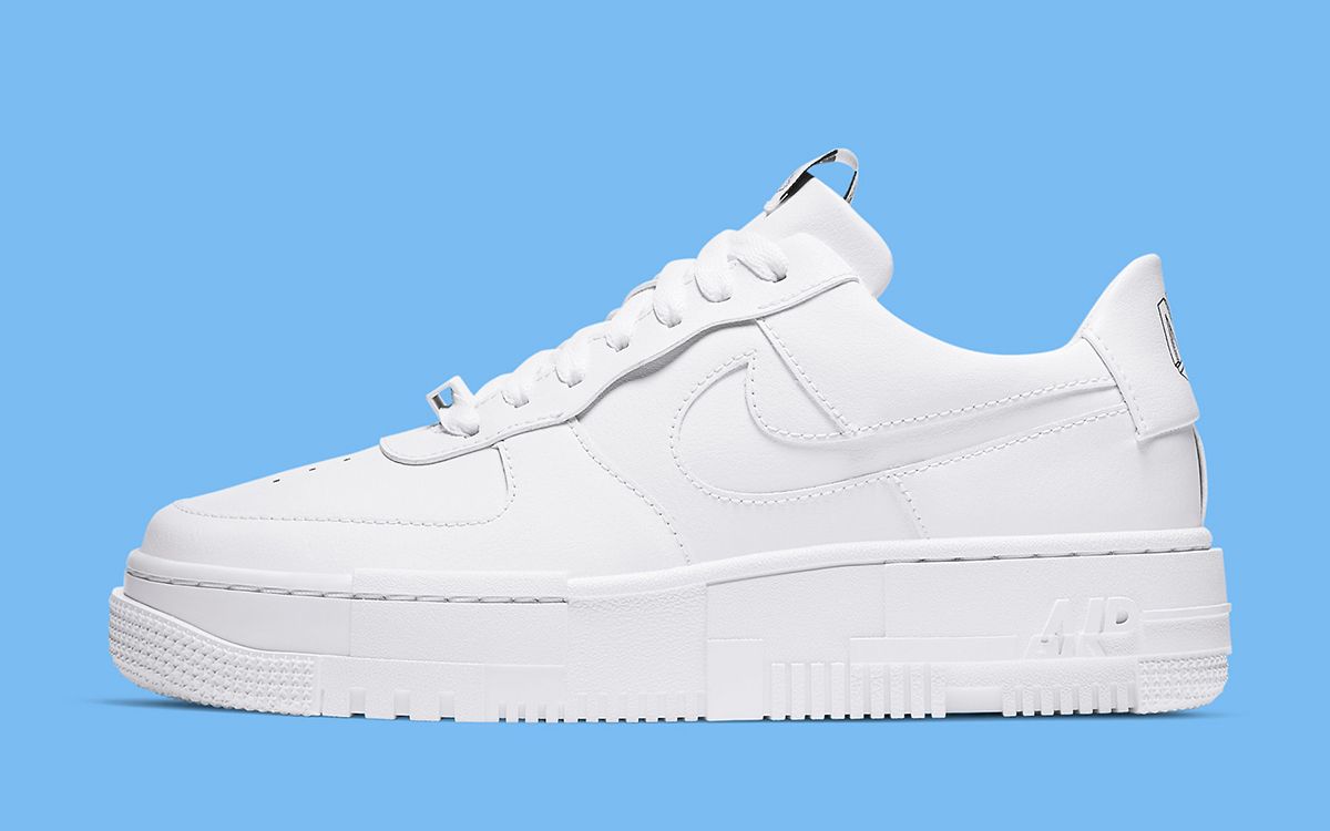 値下【レア】NIKE　タペストリー Stüssy × Nike LD-1000 SP 第2弾が国内8月3日／8月9日より発売