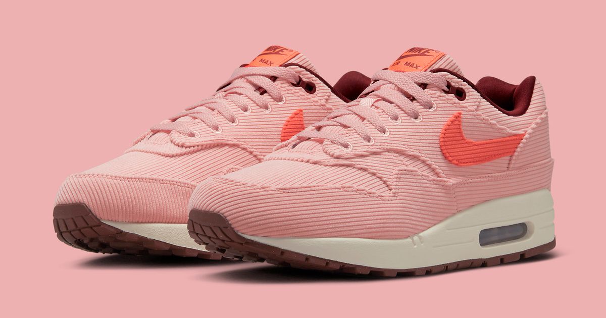 sail coral stardust nike