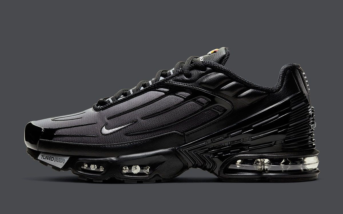 Nike air max plus iii black wolf grey  and  black best sale