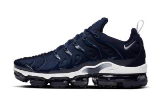 Available Now // Nike Air VaporMax Plus “Midnight Navy”