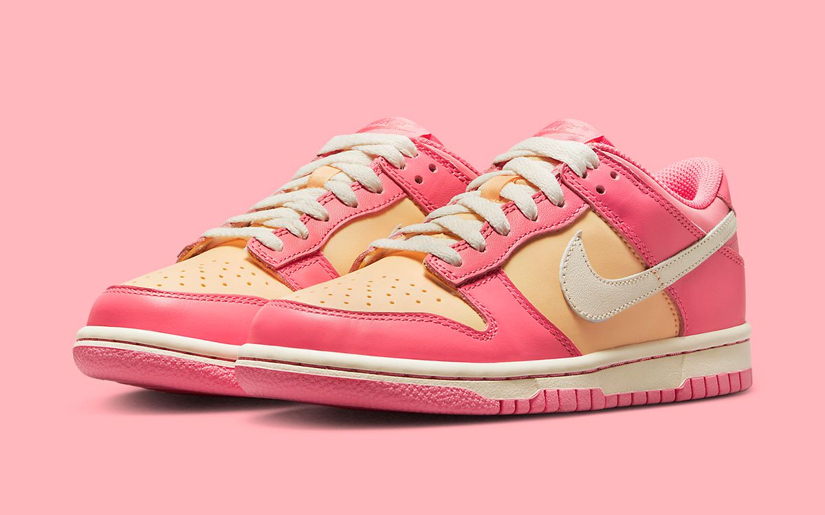 Nike sb dunk low on sale peach