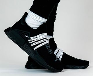 pharrell adidas nmd hu GY0093 black white 2020 release 24cm 2