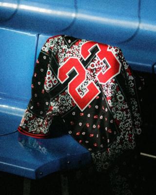 "23" jersey number on the special-edition Yomiuri Giants baseball jersey by Jordan Brand & Nomarhythm Textile.