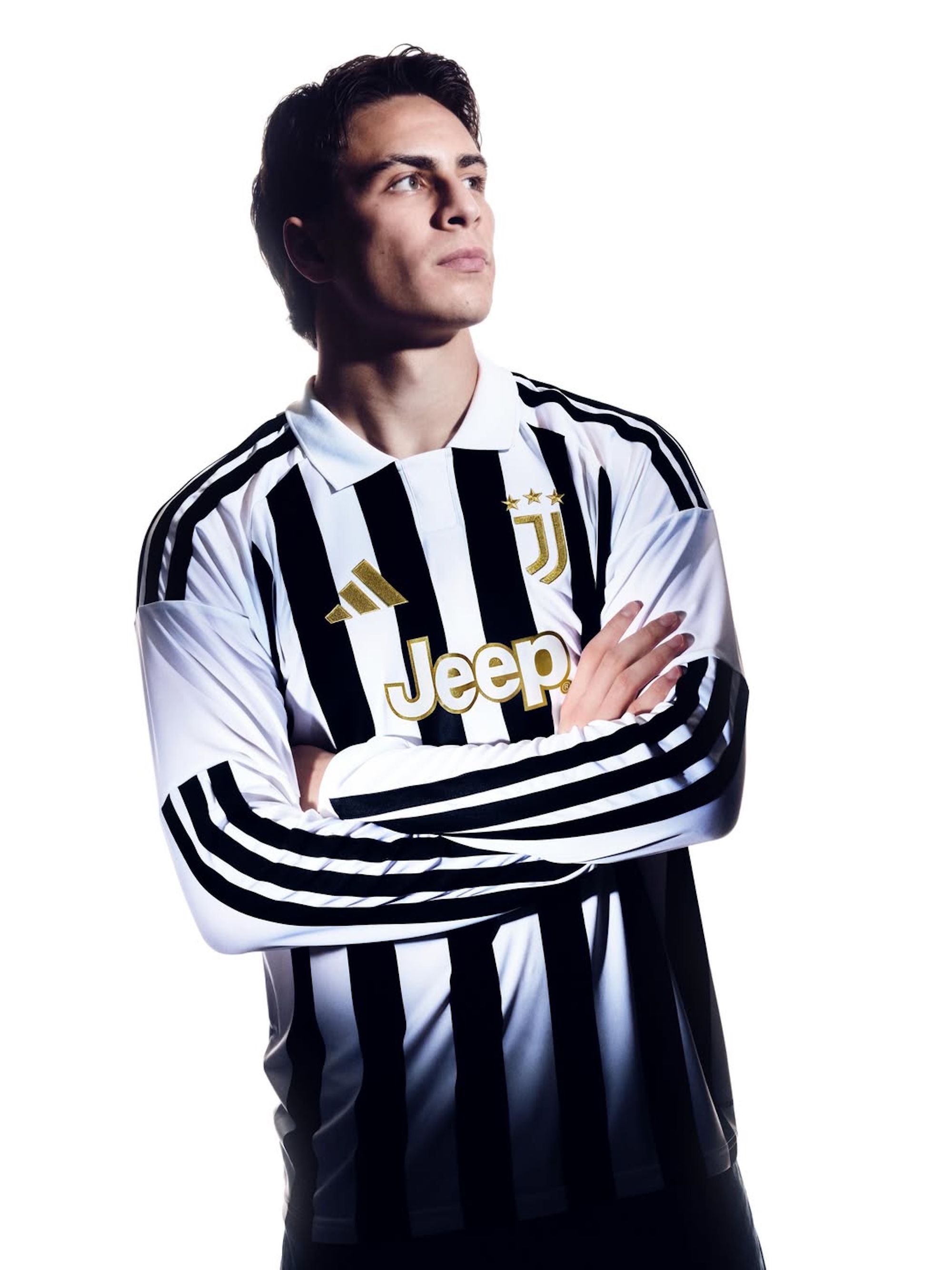 Kenan Yıldız for Juventus 26/27 Home kit by adidas. Photo via adidas.