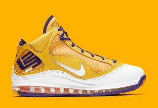 nike lebron 7 media day lakers mismatch cw2300 500 release date info 3