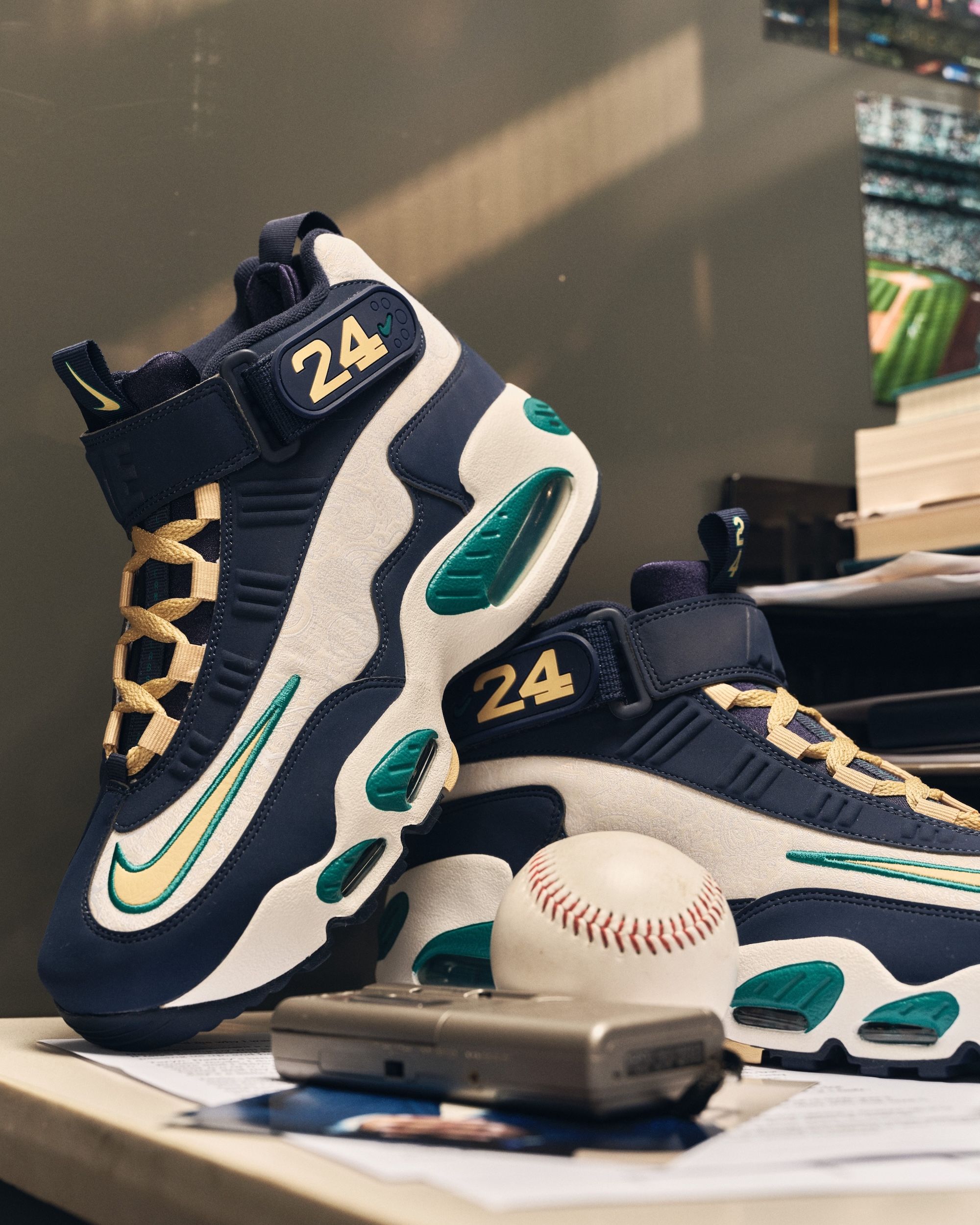 YFm&m's 赤 Nike Air Griffey Max 1 
