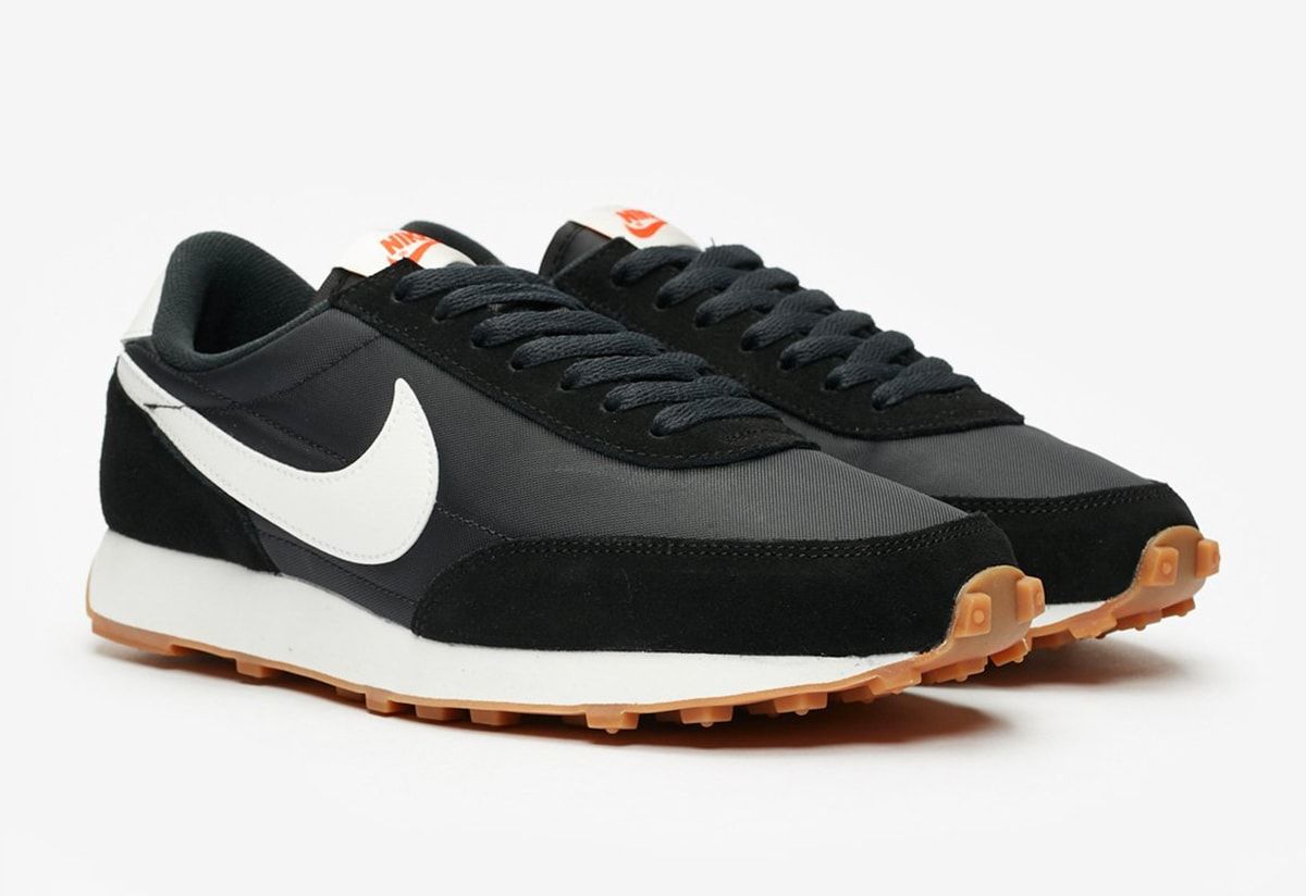 Nike daybreak black outlet and white