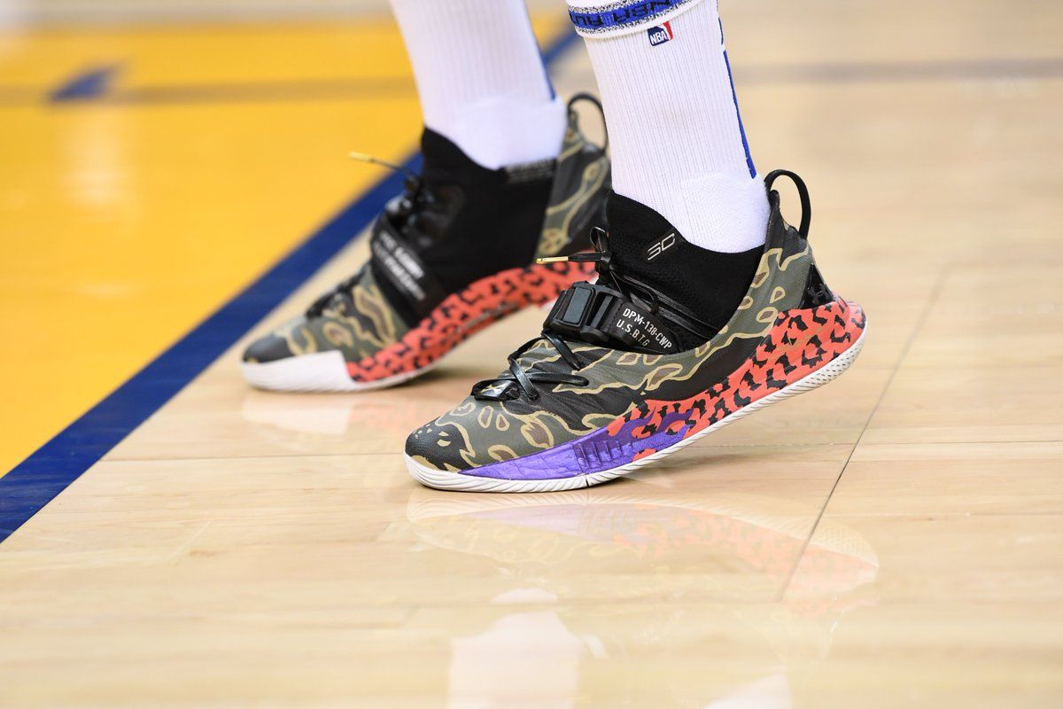 Steph Curry UA Curry 5 RRC Fury