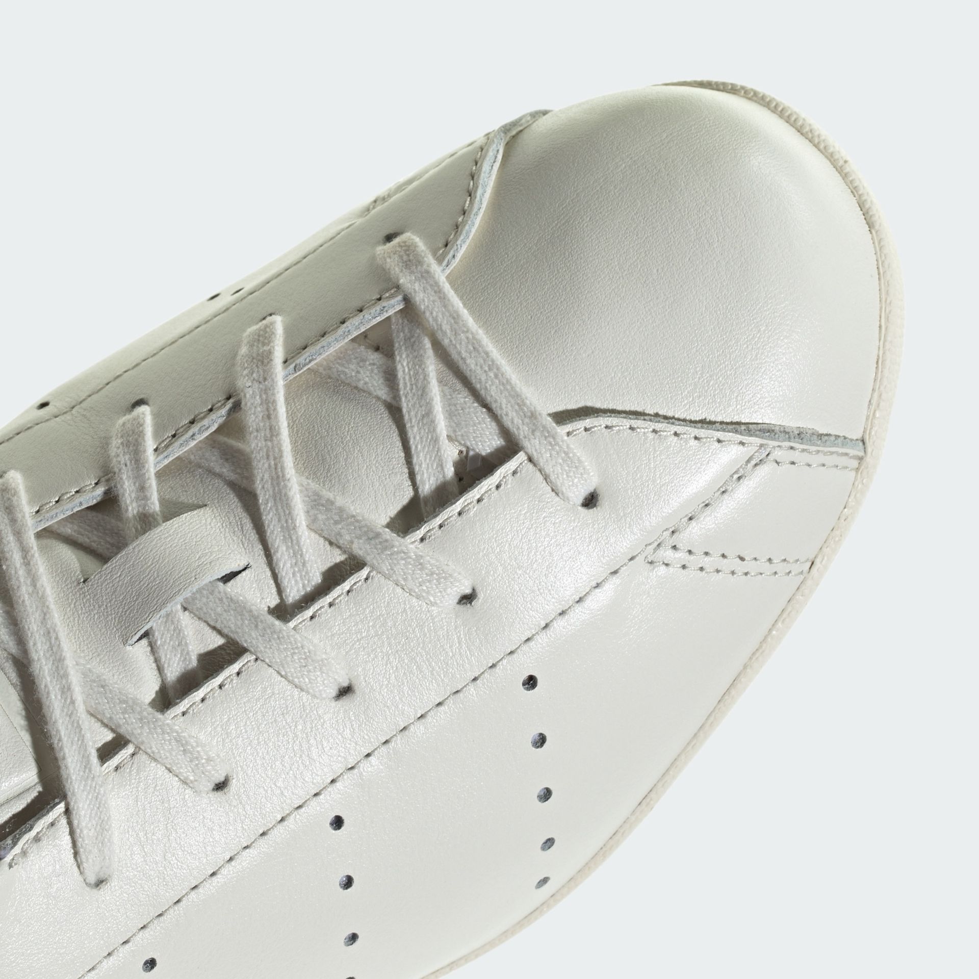 Adidas-Stan-Smith-Low-Pro-White-JR5700-5