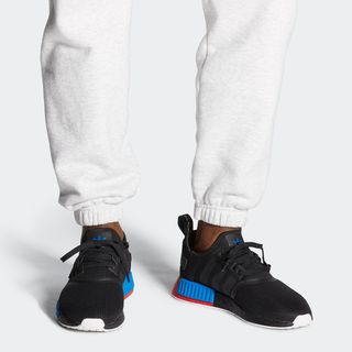 adidas nmd r1 core black lush red fx4355 release date info 5
