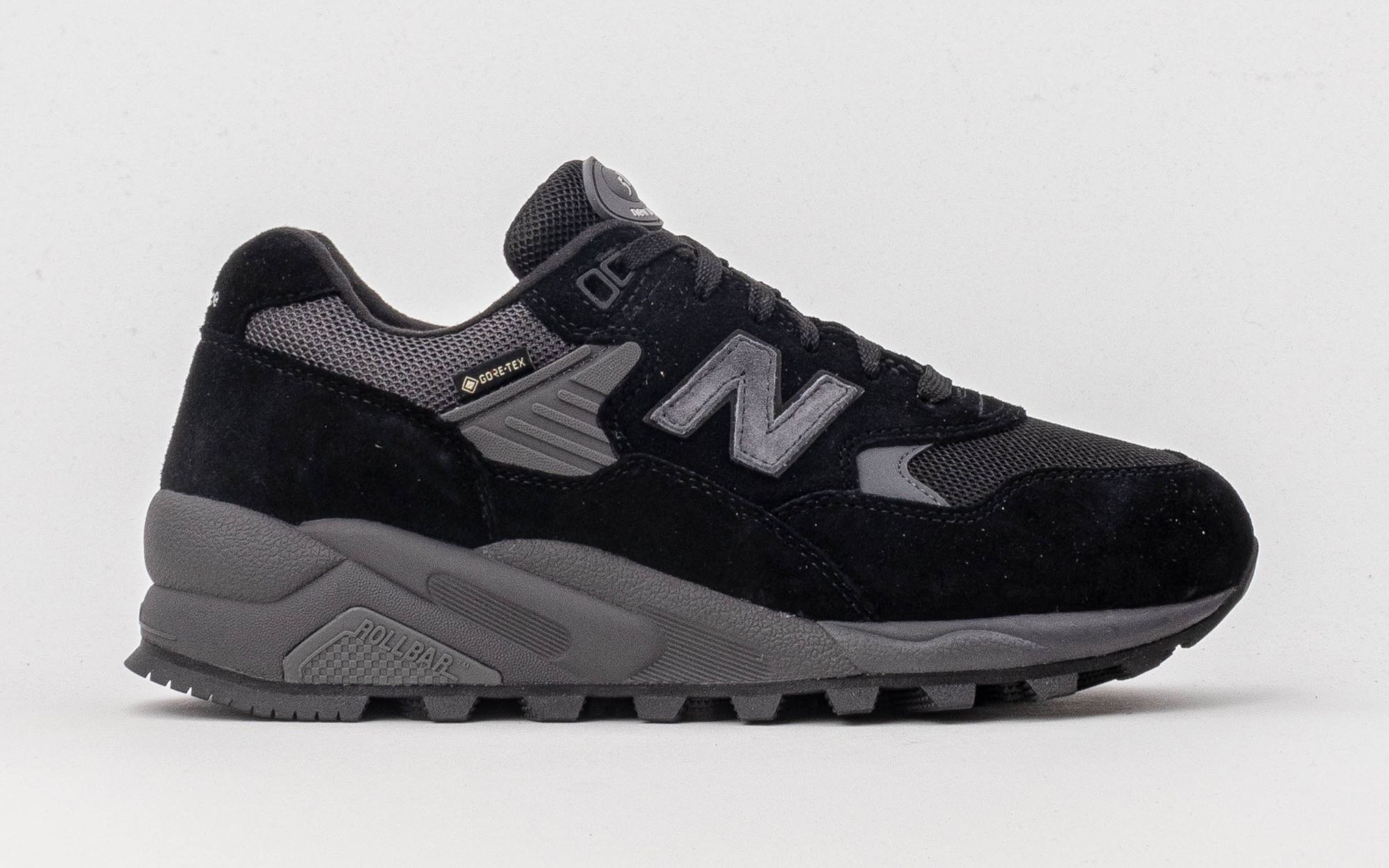 The New Balance 580 Gets Geared Up in GORE-TEX | House of Heat°