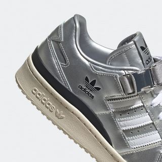 atmos adidas forum lo gv9224 metallic silver pack 7