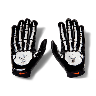 Ja'Marr Chase Big Kids' Nike Vapor Jet 9.0 U.S. Football "Skeleton" Gloves (SKU: N1016876-089). Photo via Nike.