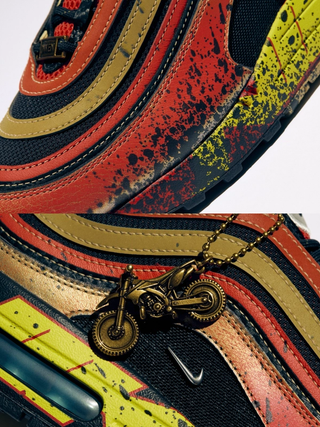 Owen William Flint — Nike Air Max 1/97