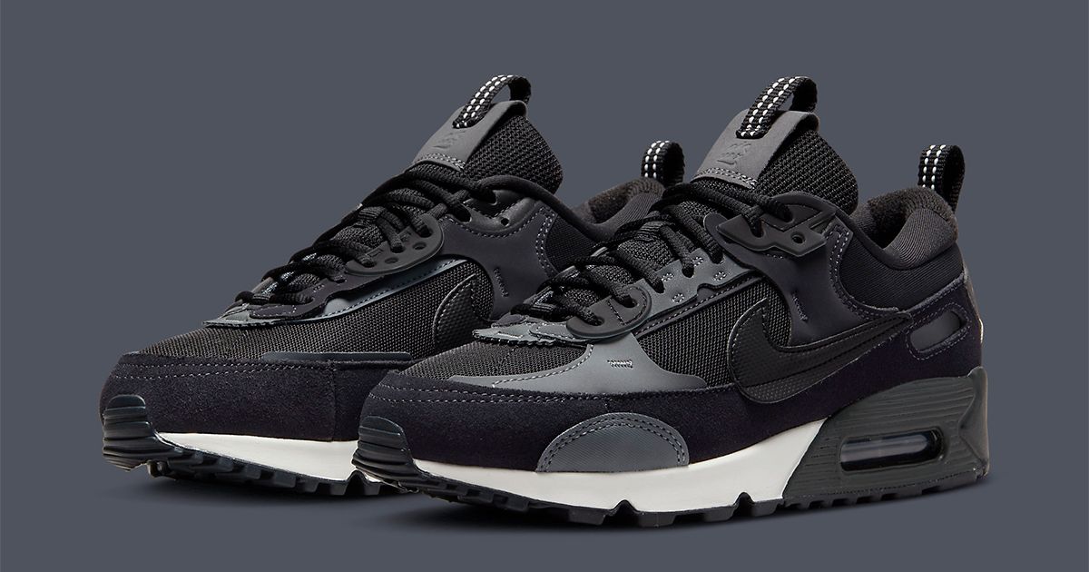 The Nike Air Max 90 Futura Appears in Black and White | House of Heat°