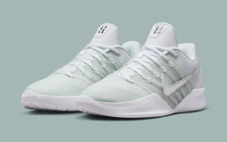 Nike Sabrina 3 "White/Mint Foam" basketball shoe.
