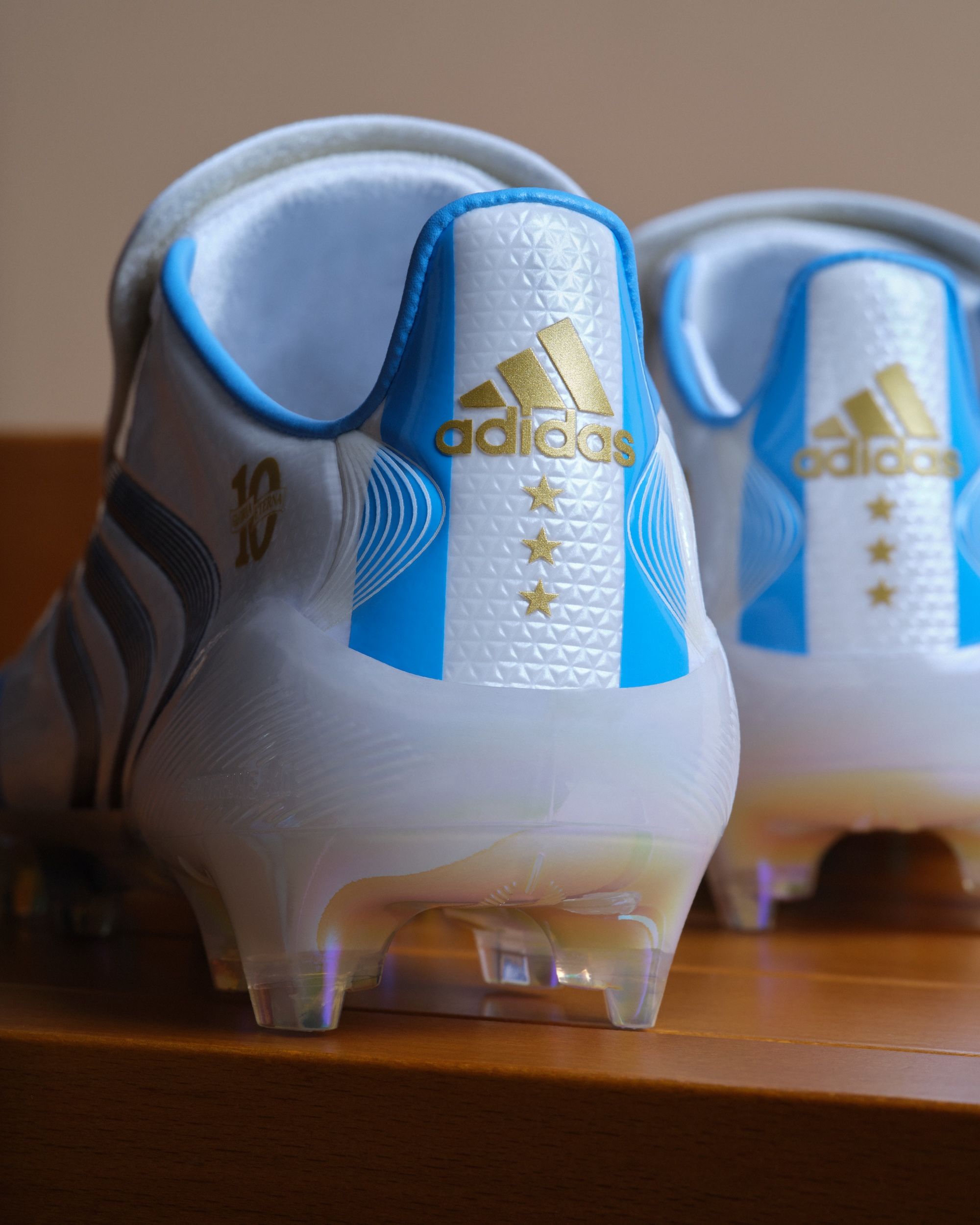 Lionel Messi & adidas Bring Argentina's Colors to the F50 Tunit
