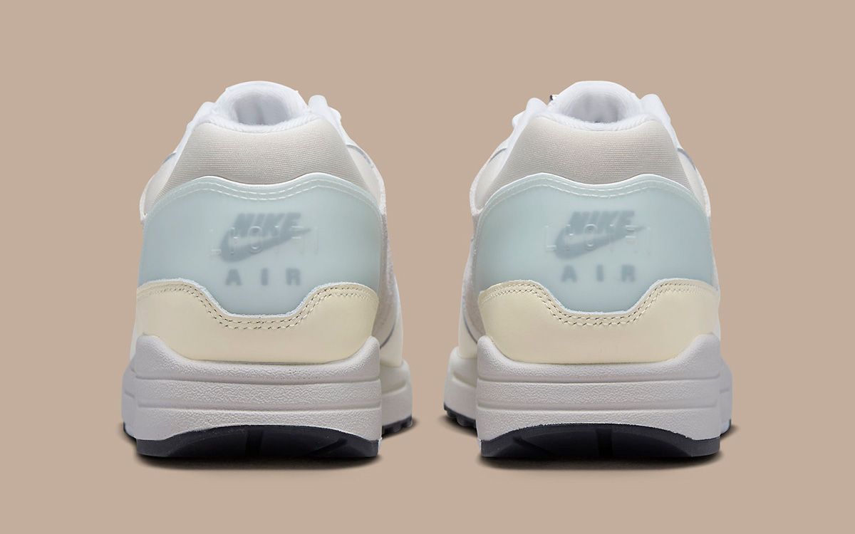 The Nike Air Max 1 “Hangul Day” (No Bubble) Drops November 17