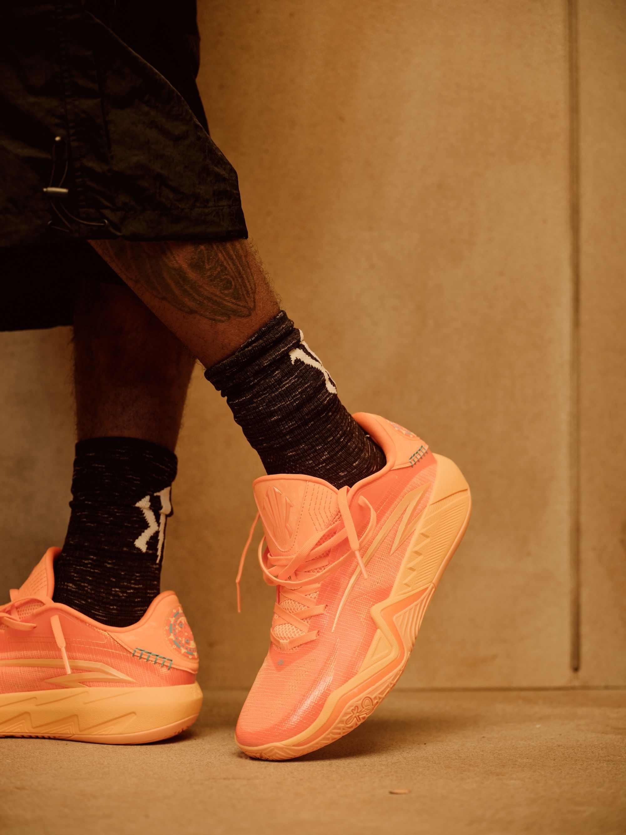 Kyrie Irving wearing his ANTA KAI 3 "Calcite" basketball sneaker.