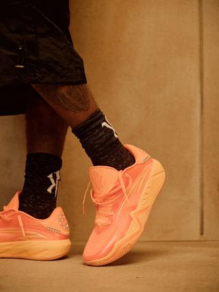 Kyrie Irving wearing his ANTA KAI 3 "Calcite" basketball sneaker.