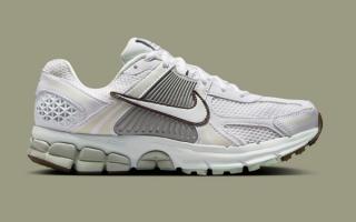 The Nike Zoom Vomero 5 Returns in "Smoke Grey" and "Jade Horizon"