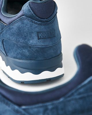 zapatillas de running Black ASICS tope amortiguación minimalistas talla 39.5 rosas