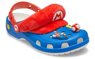 Nintendo's Super Mario Crocs Classic Clog "Mario" (SKU: 212134-90H).