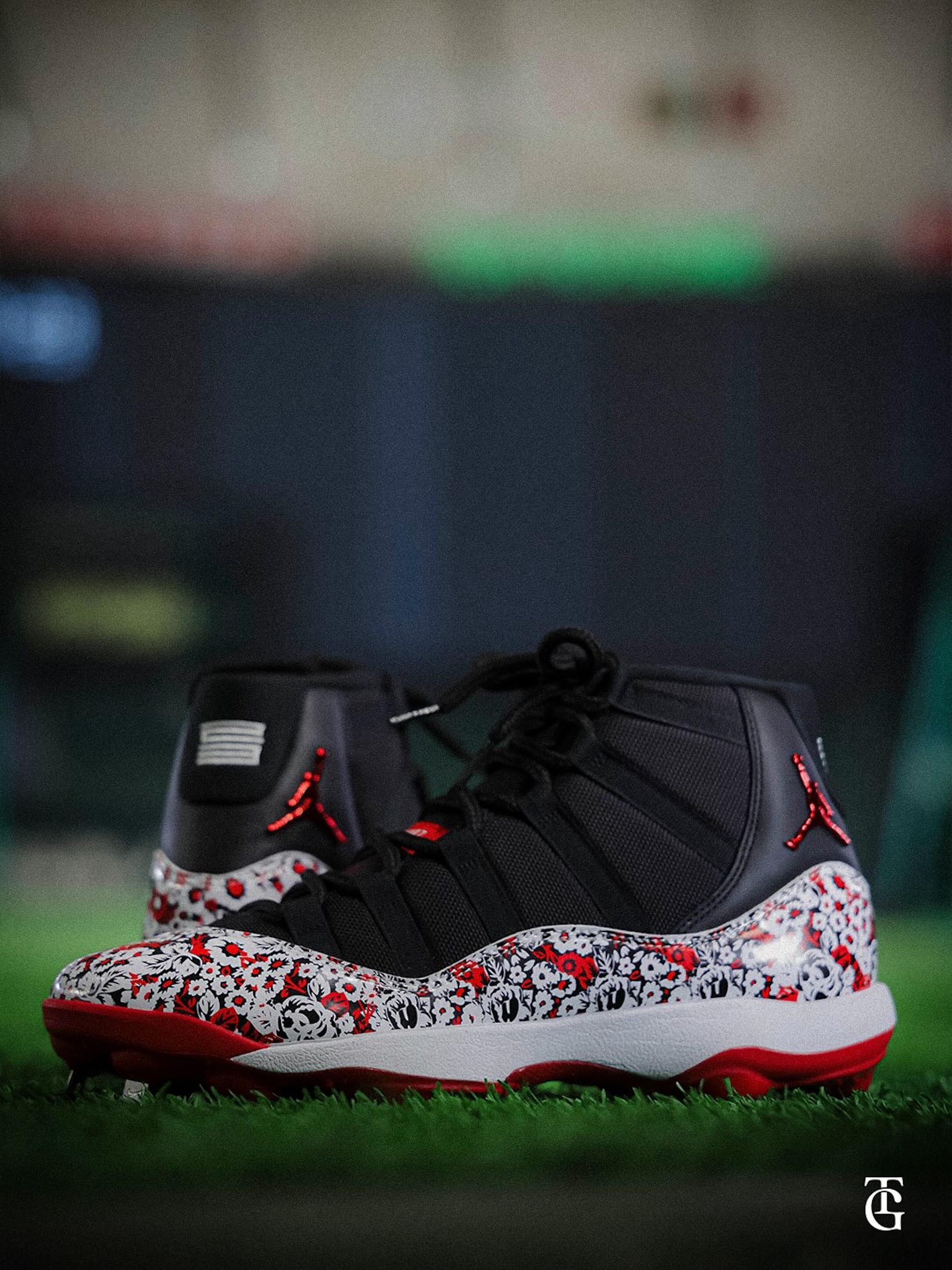 Jordan Brand's special-edition Air Jordan 11 baseball cleats for Japan's Yomiuri Giants, featuring Nomarhythm Textile pattern.