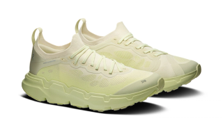 PAF x On Cloudsoma "Haze/Linen." Photo via Post Archive Faction.
