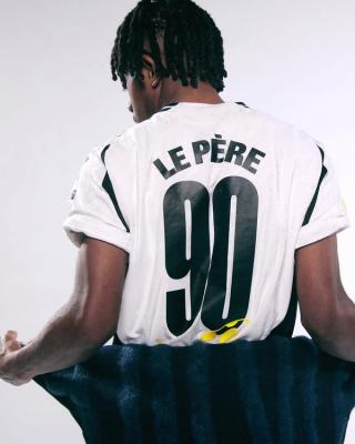 le PÈRE for Juventus x adidas.