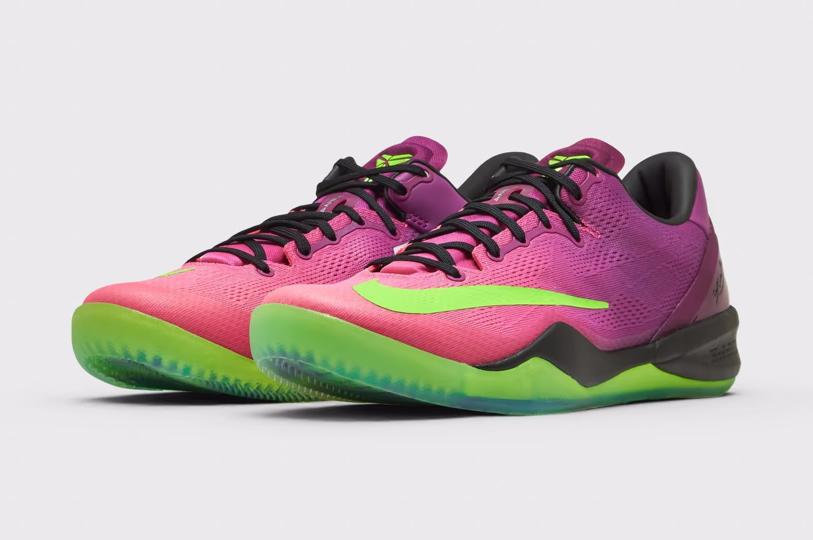 Nike Kobe 8 Protro "Mambacurial" basketball sneaker. Photo via @apolloluo1976 on Instagram.