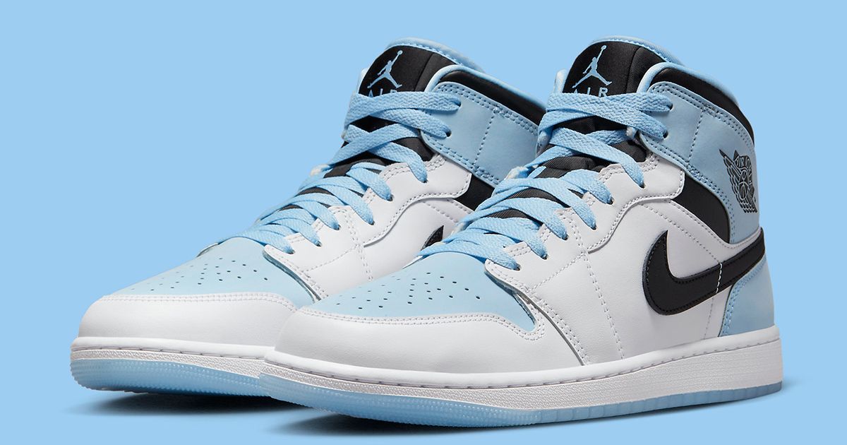 An Air Jordan 1 Mid WMNS Ice Grey Blue Is Dropping Later This