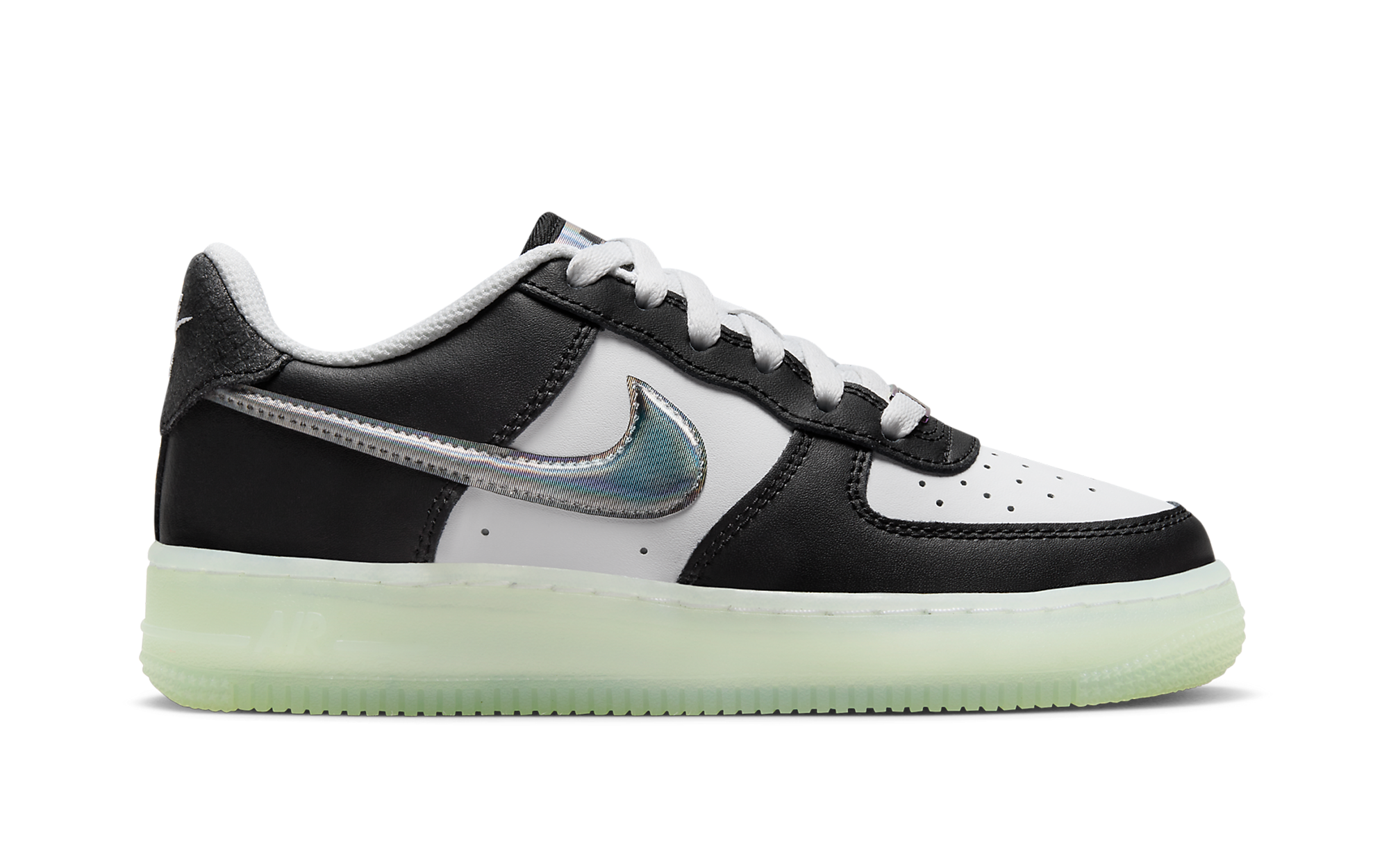 Another Air Force 1 Appears for the Lunar New Year