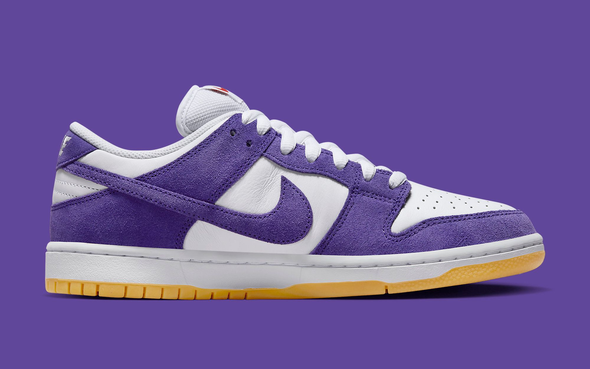 The @nikesb Dunk Low Orange Label in Court Purple. 🍇 We will be