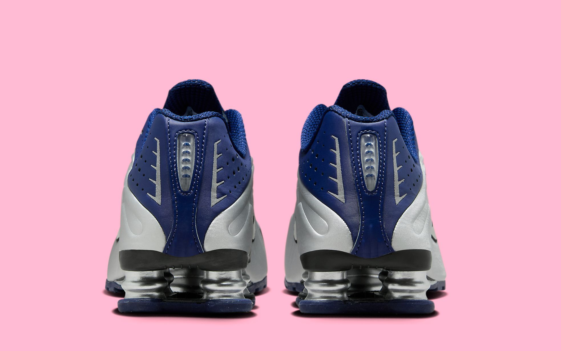 Nike Shox R4 