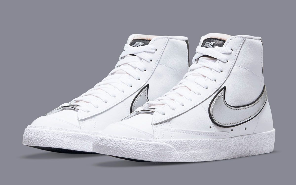 nike blazers blue outline check