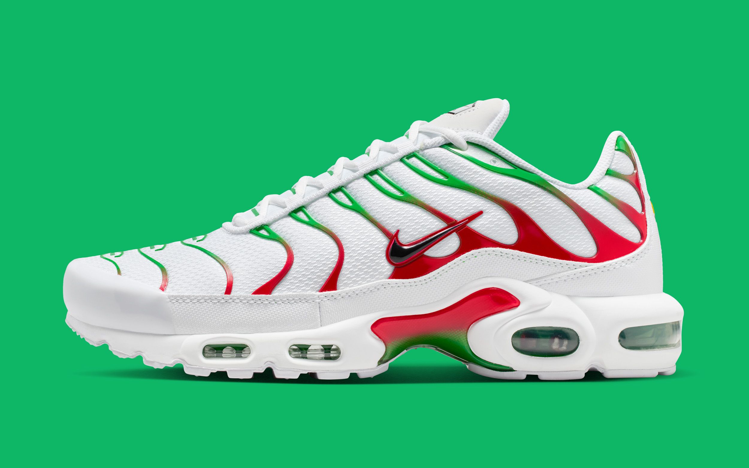 nike air max white green red