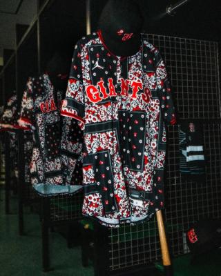 Jordan Brand's special-edition Yomiuri Giants baseball jersey by Nomarhythm Textile.