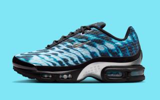 Nike Air Max Plus VII "Scorpion" (SKU: IQ9429-001) in a black and gamma blue color scheme.