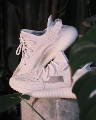 cotton white adidas yeezy 350 v2 pure oat hq6316 release date 5