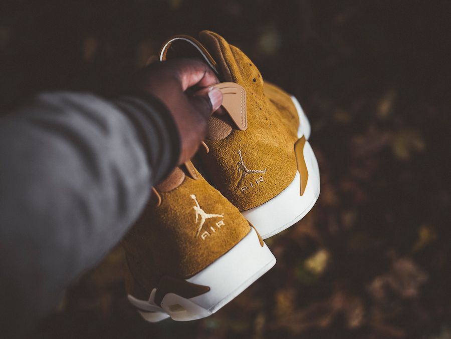 Jordan 6 golden harvest on sale outfit