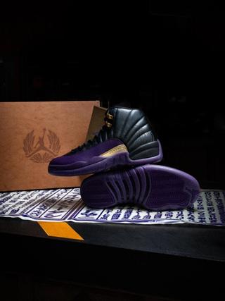 Air Jordan 12 "Sumo" (SKU: IW1218-098). Photo via atmos.
