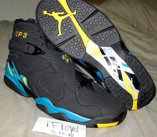 Chris Paul's Air Jordan 8 "Black Away" P.E. (08/09). Photo via Nice Kicks.