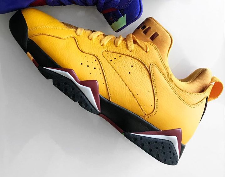 Retro 7 low store taxi