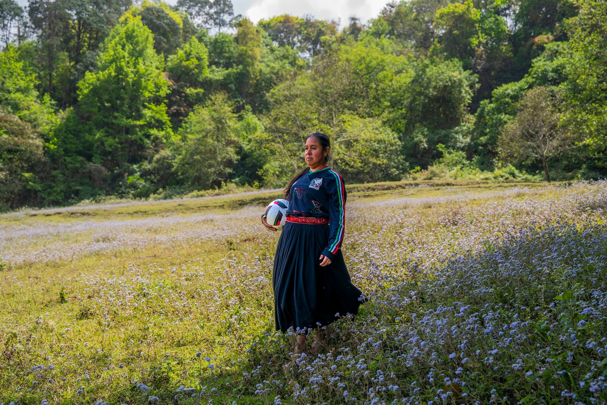 Artisan wearing the Someone Somewhere x adidas x Mexico 2026 Third jersey. Photo via Someone Somewhere.