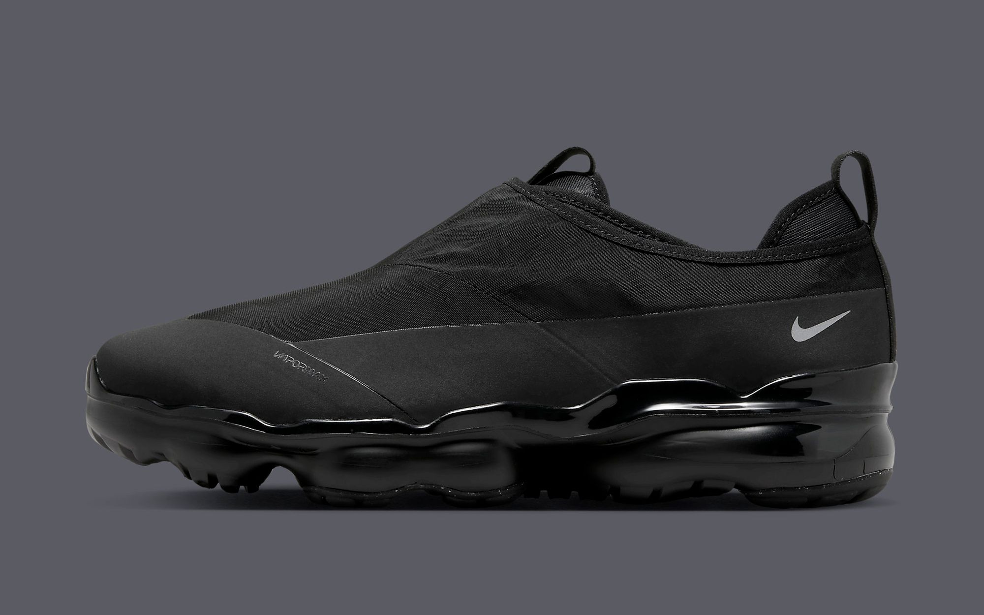 Triple black 2024 vapormax moc